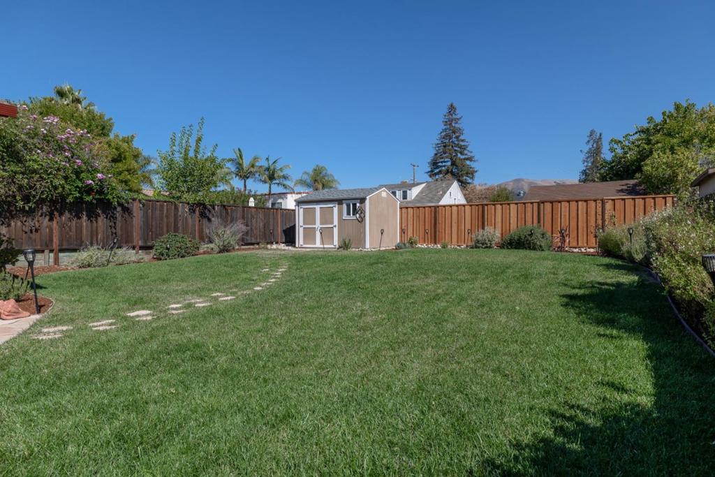184 S Cragmont Avenue Property Photo 40