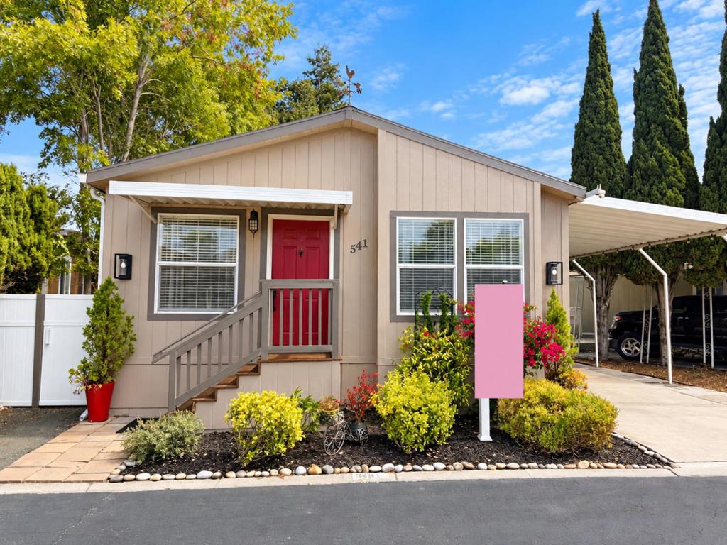 541 Weatherly Drive 541 Property Photo 1