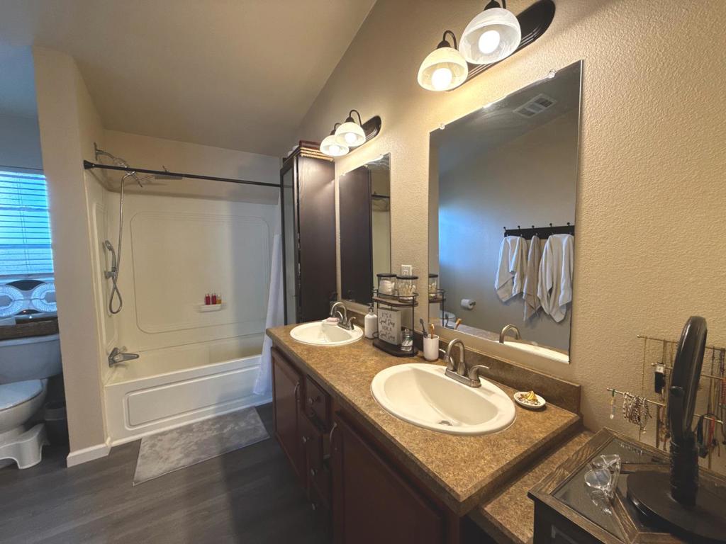 541 Weatherly Drive 541 Property Photo 22
