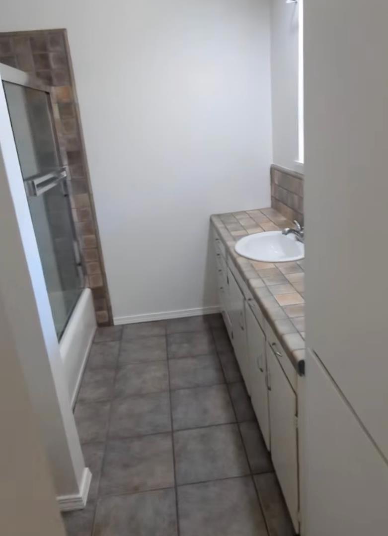 521 Darwin Street Property Photo 4