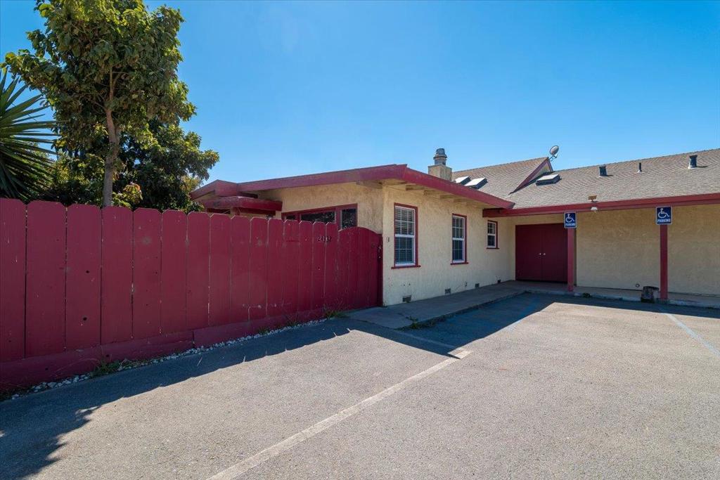 25588 Jackson Street Property Photo 4