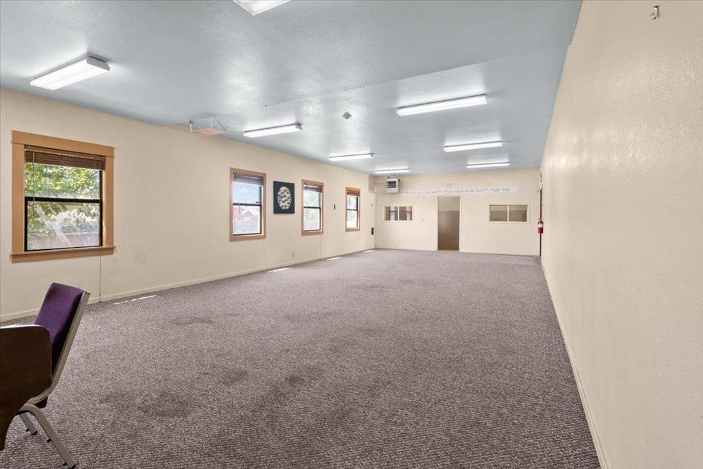 25588 Jackson Street Property Photo 15