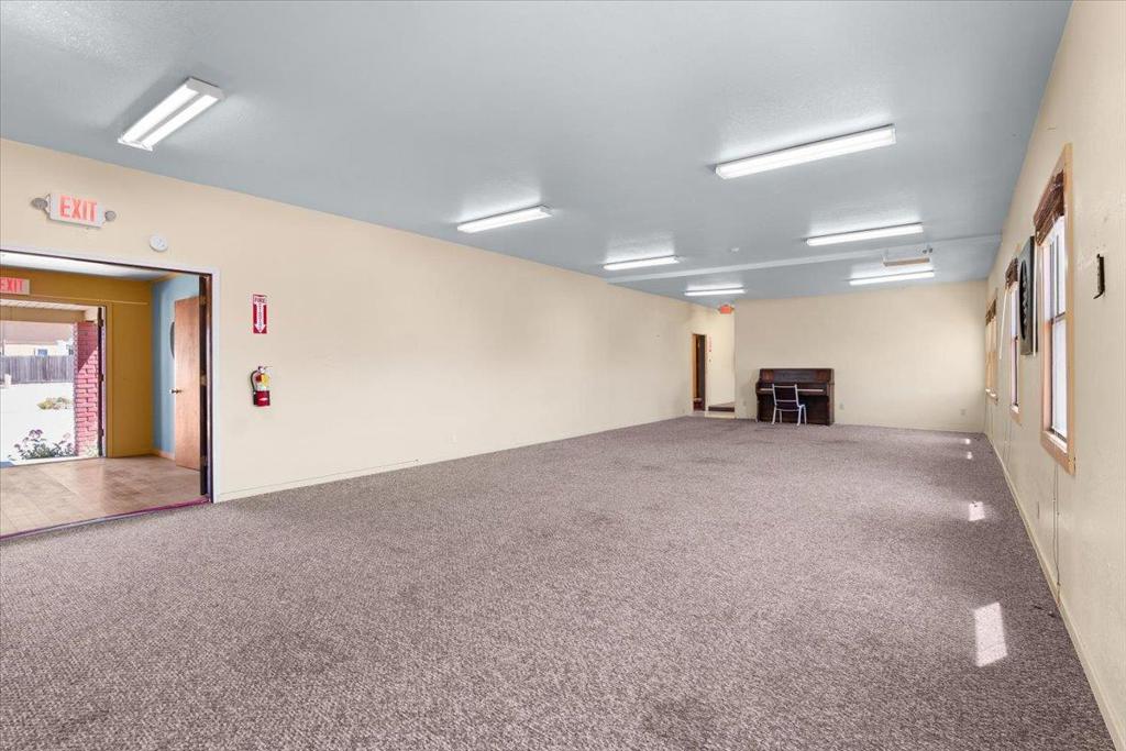 25588 Jackson Street Property Photo 16