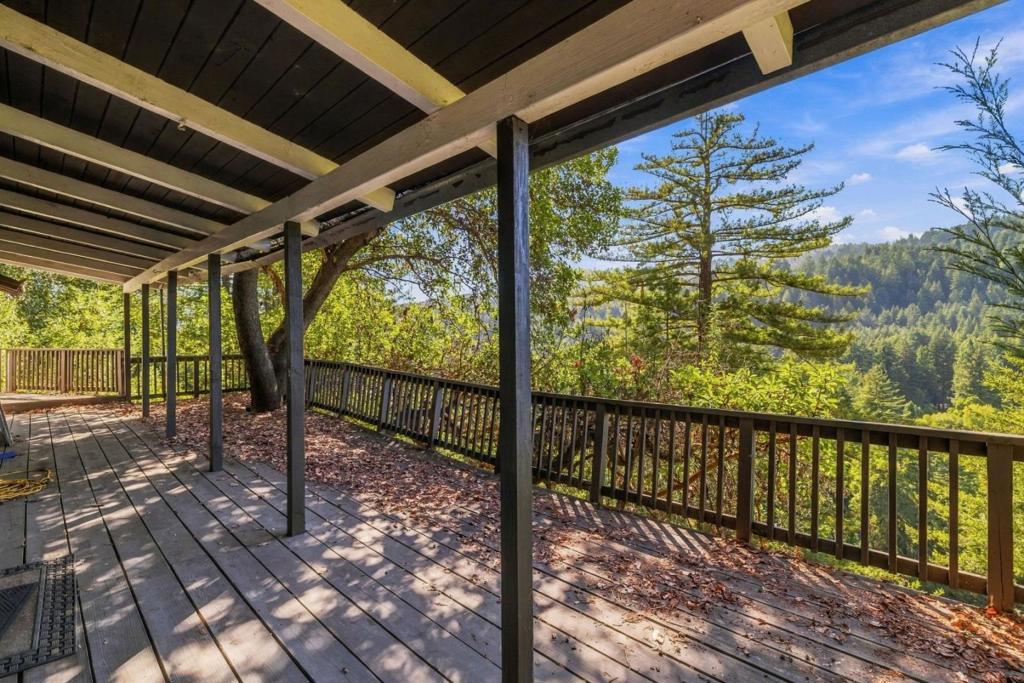 323 Tipping Way Property Photo 21