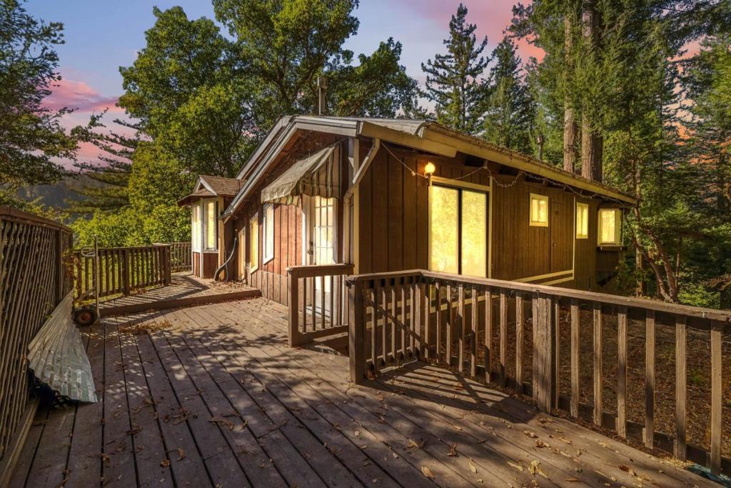 323 Tipping Way Property Photo 47