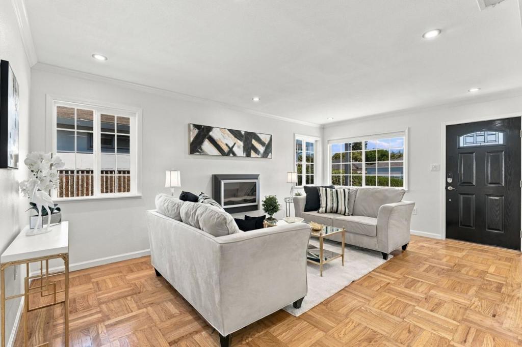 1025 Fulton Avenue Property Photo 7