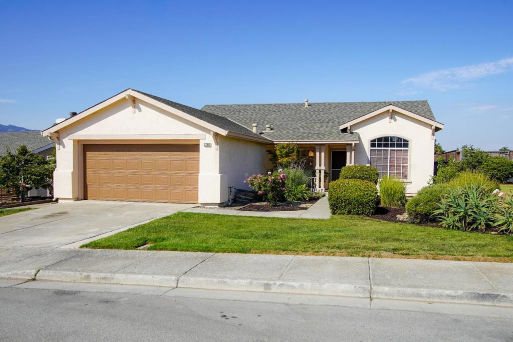2260 Preston Court Property Photo 1
