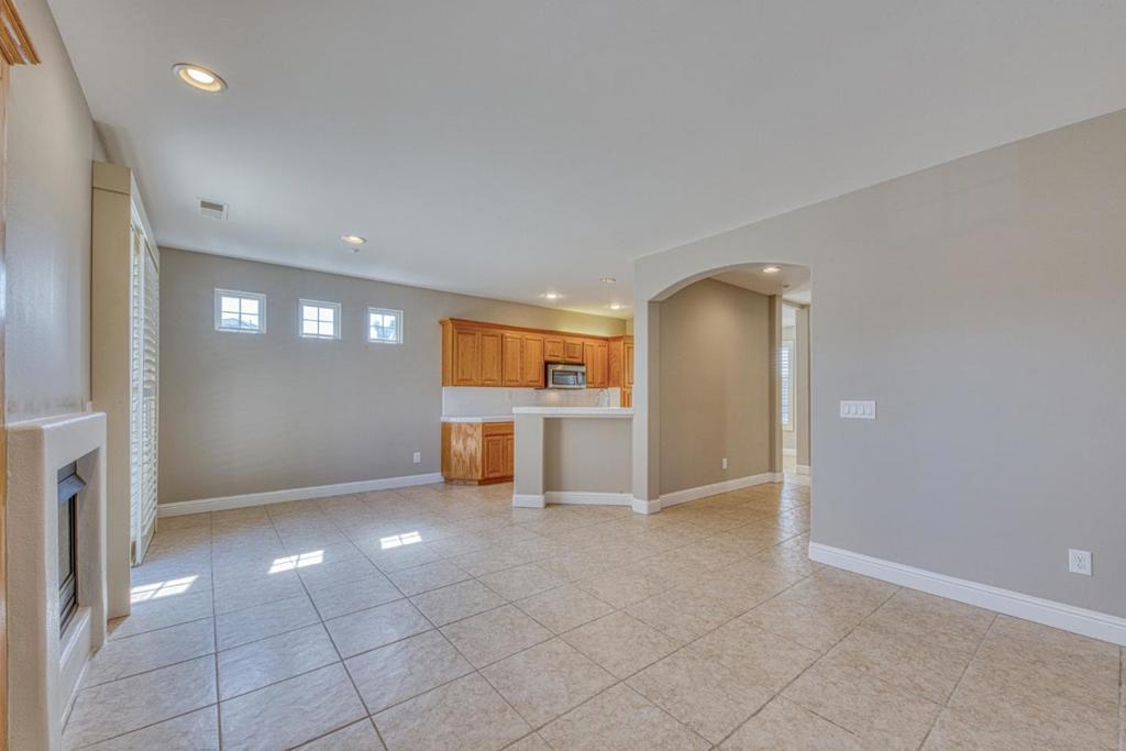 427 Chardonnay Drive Property Photo 7