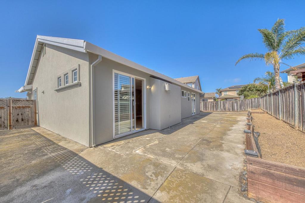 427 Chardonnay Drive Property Photo 10