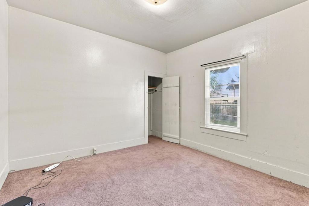 7522 Chestnut Street Property Photo 8