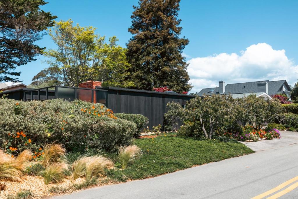 519 Cliff Drive Property Photo 46