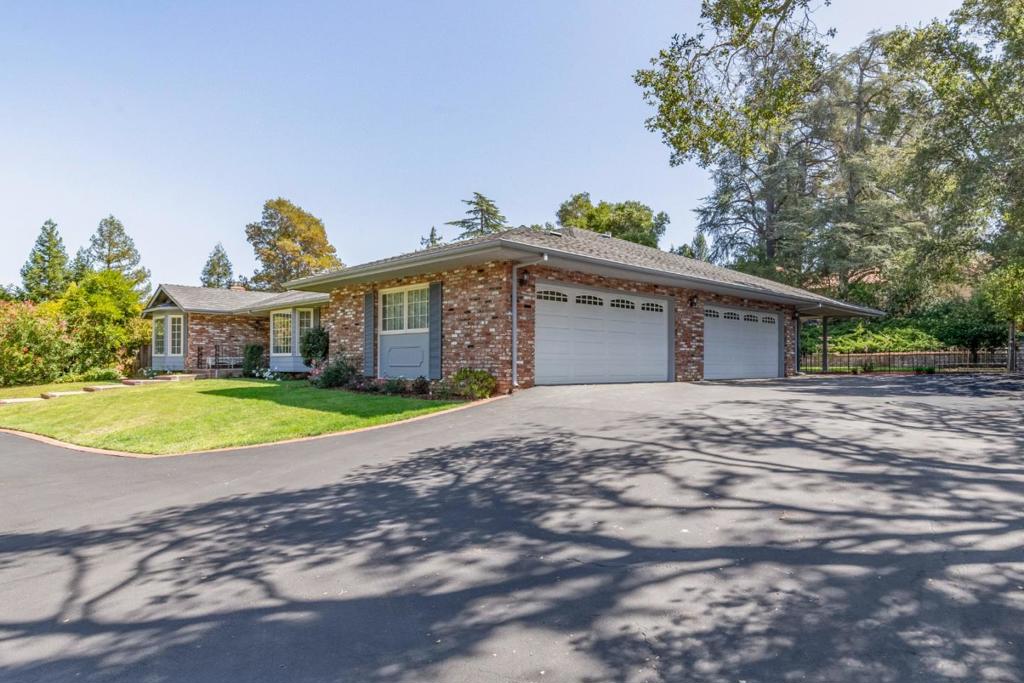 14744 Montalvo Road Property Photo 6