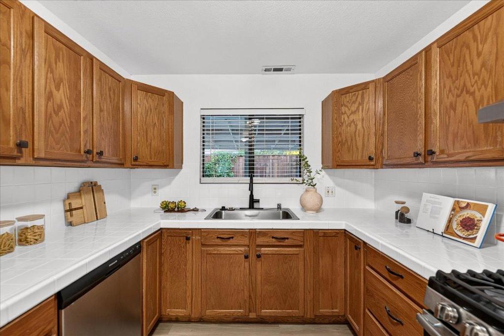 3212 Baker Drive Property Photo 14