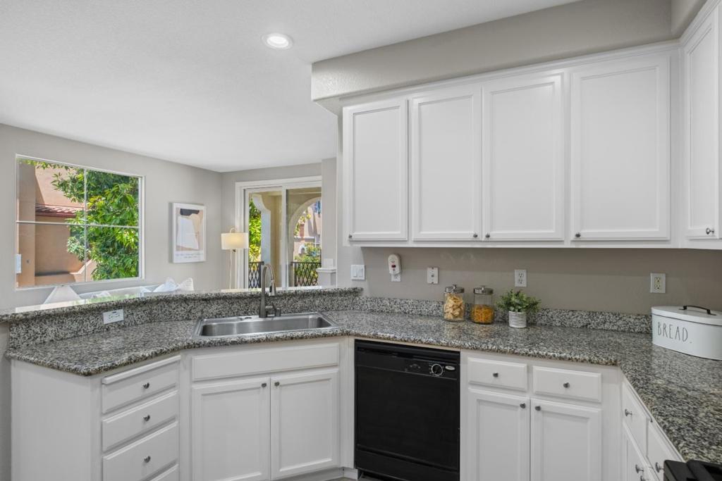 100 Parc Place Drive Property Photo 18