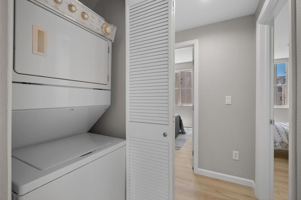 100 Parc Place Drive Property Photo 29