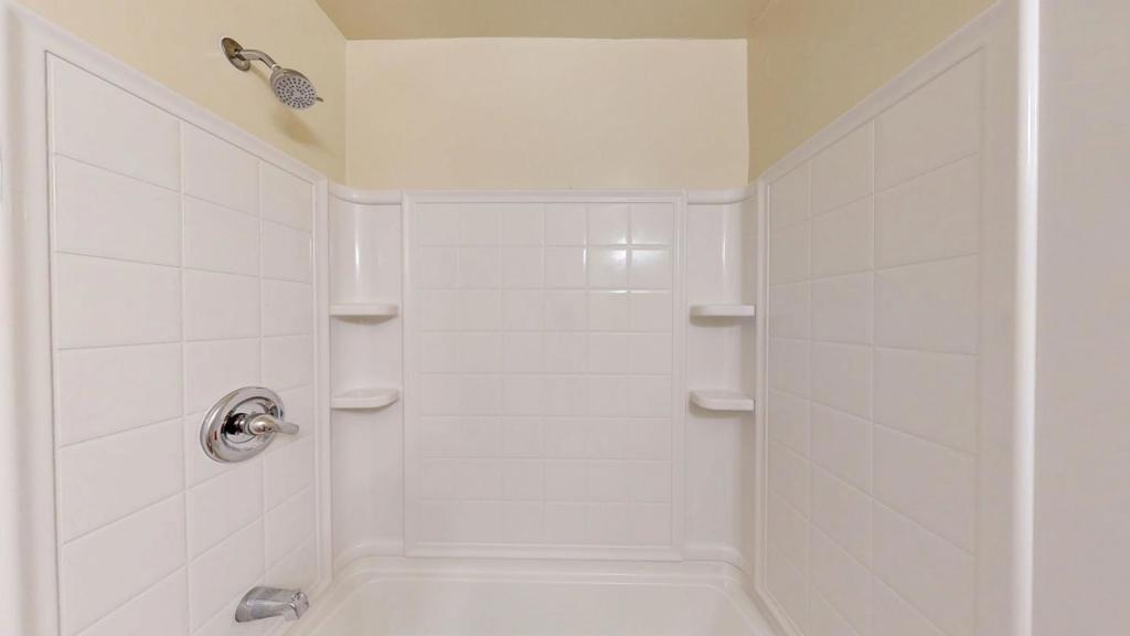 661 E Market Street Property Photo 21