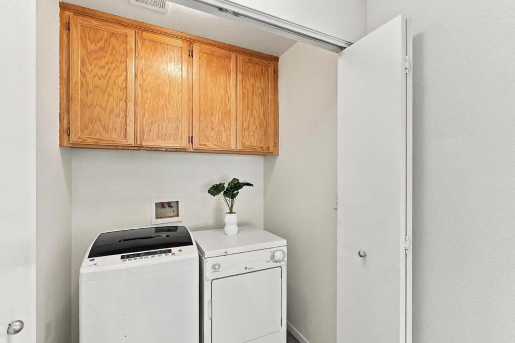 2102 Homecoming Way Property Photo 25