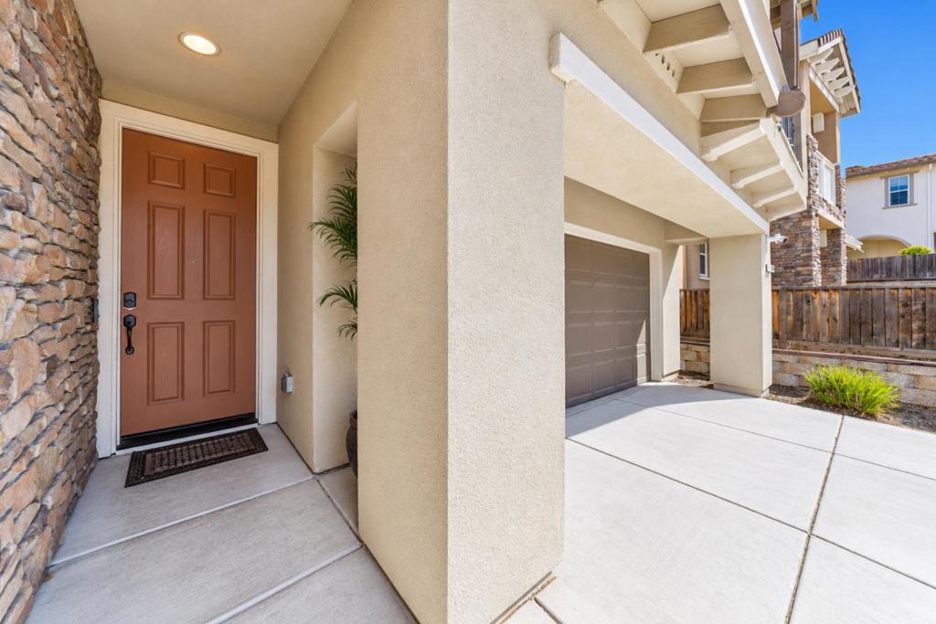 4591 Donegal Way Property Photo 17