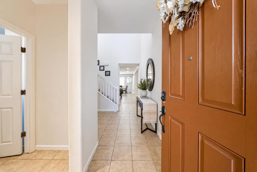 4591 Donegal Way Property Photo 18