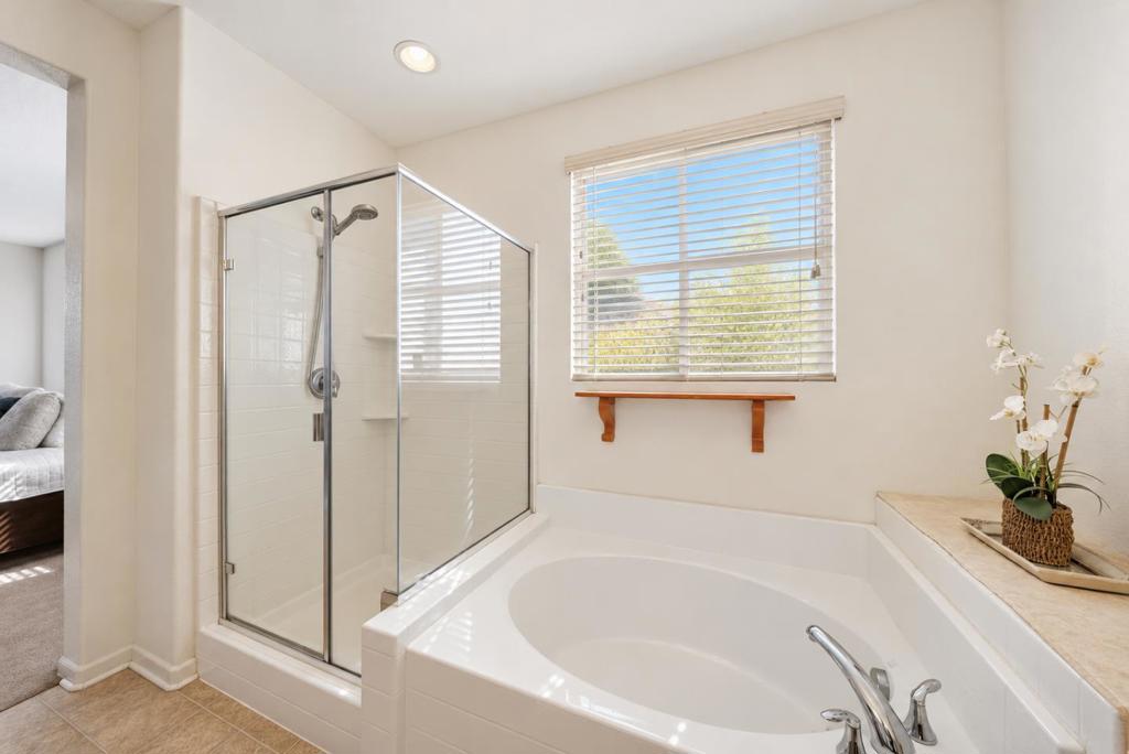4591 Donegal Way Property Photo 36