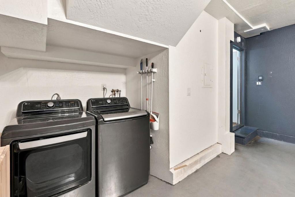 2907 Crocker Court Property Photo 29