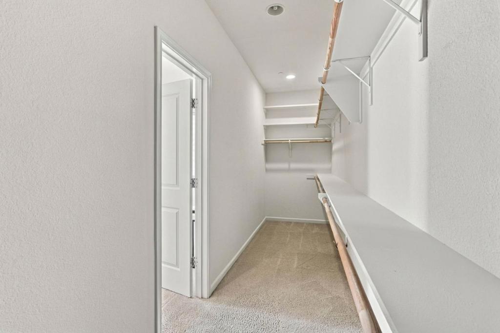 6094 Charlotte Drive Property Photo 22