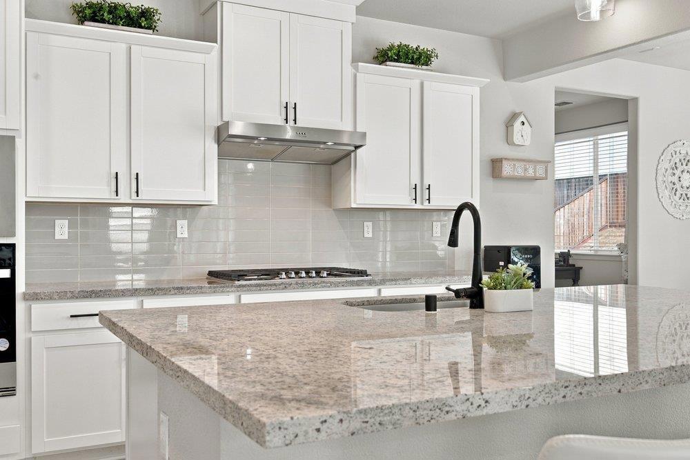 ML82061364 Property Photo 13