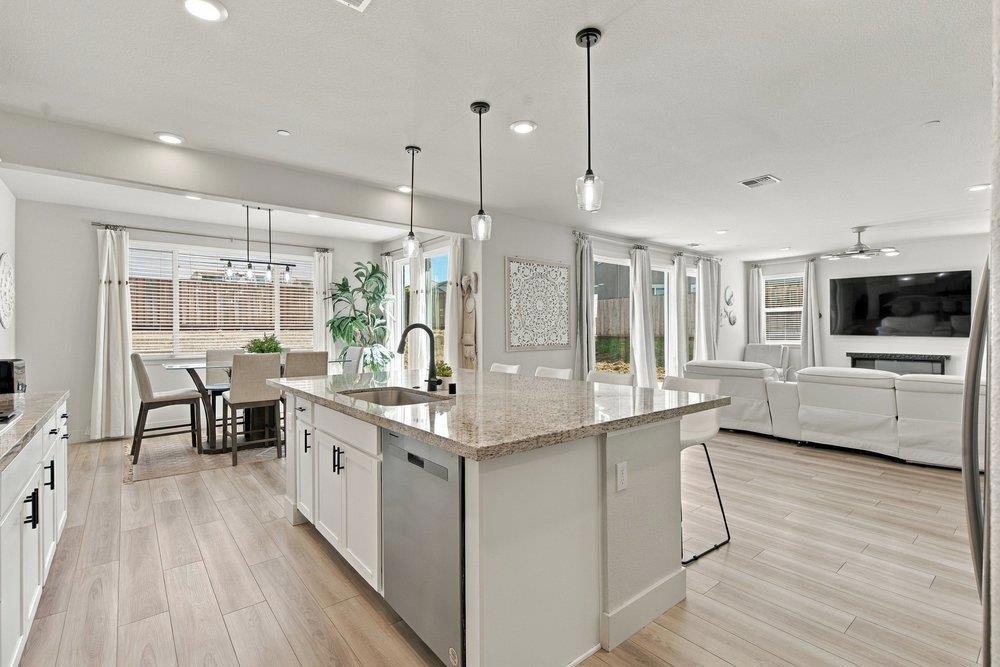 ML82061364 Property Photo 15