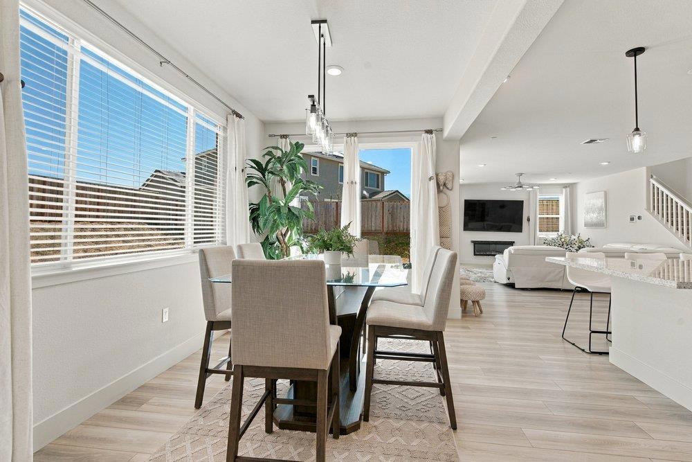 ML82061364 Property Photo 16