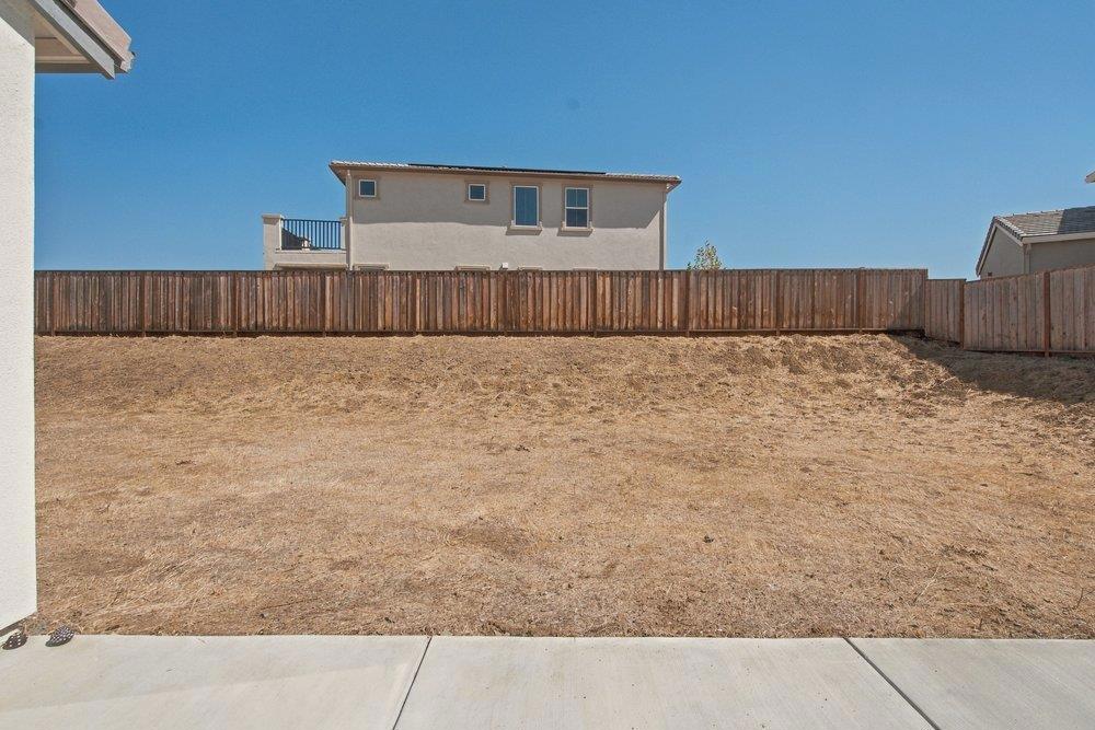 ML82061364 Property Photo 36