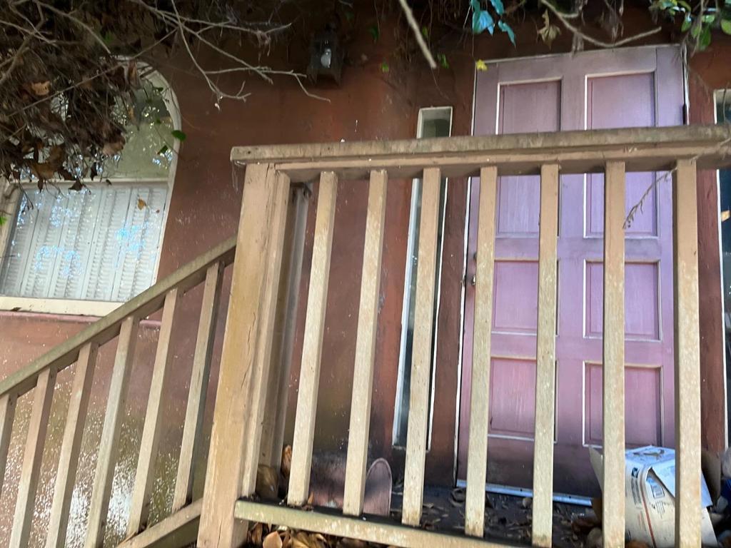 427 Central Avenue Property Photo 2