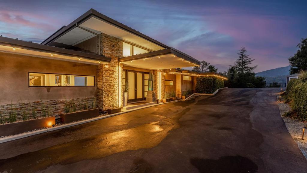 ML82061368 Property Photo 3