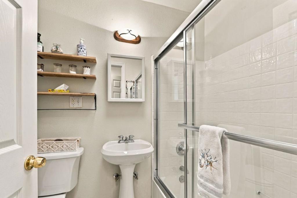 420 Vista Del Mar Drive Property Photo 28
