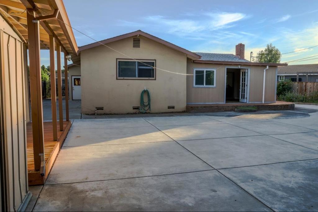 297 Stagehand Drive Property Photo 10