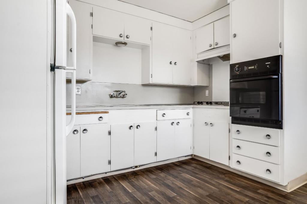 420 Broadway Property Photo 4