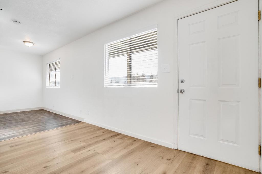 420 Broadway Property Photo 13