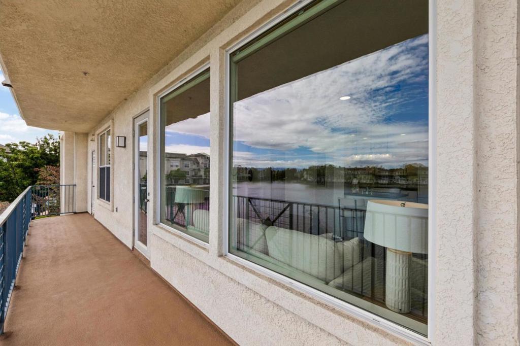 100 Baltic Circle 130 Property Photo 13