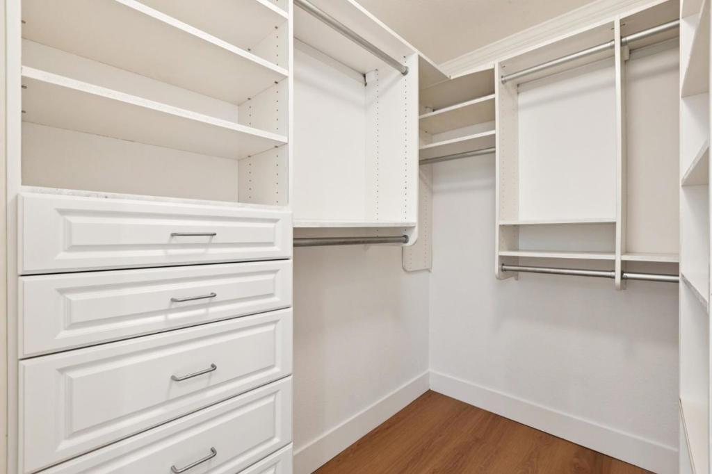 100 Baltic Circle 130 Property Photo 30