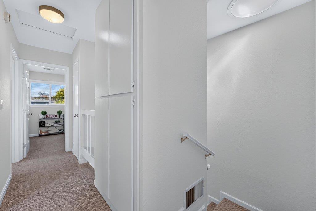 4233 Topsail Court Property Photo 22