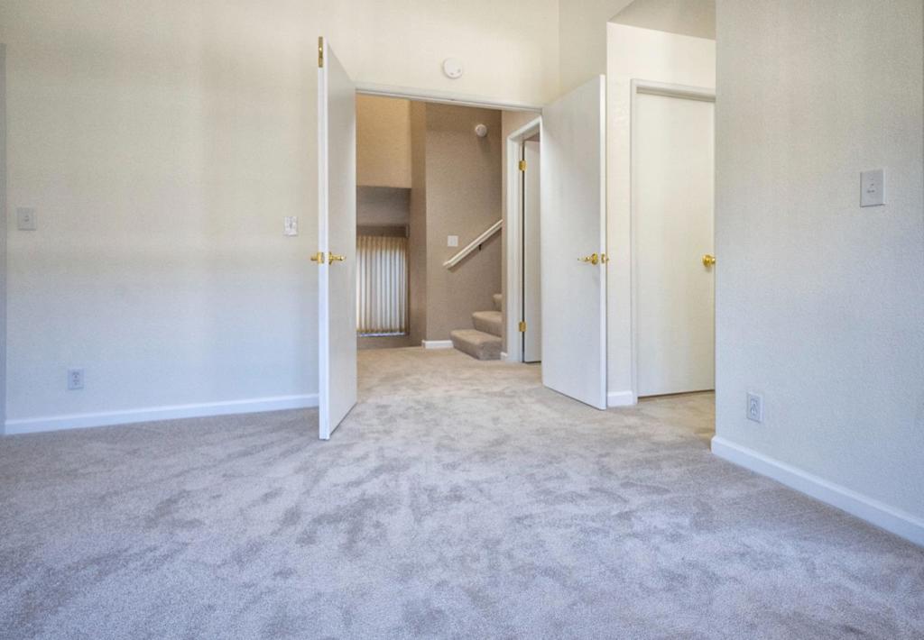 584 Valeri Ruth Court Property Photo 7