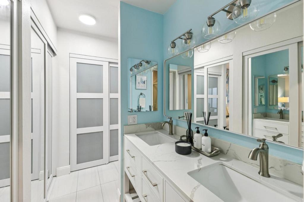2101 Shoreline Drive 228 Property Photo 24