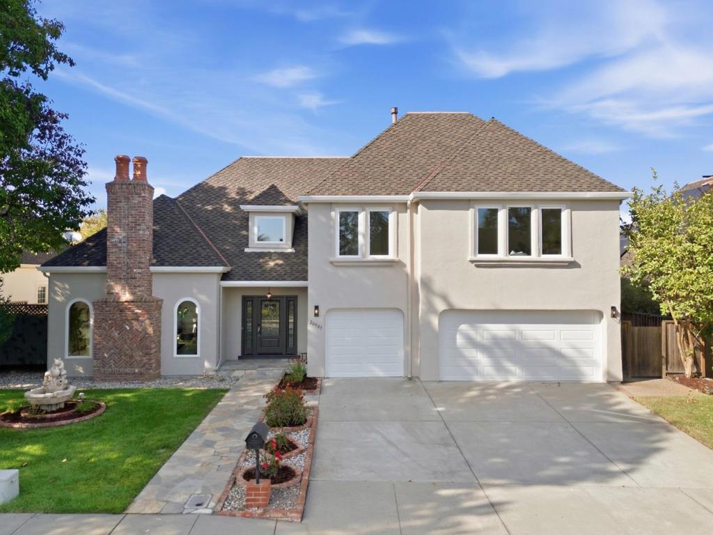 20987 Fairwoods Court Property Photo