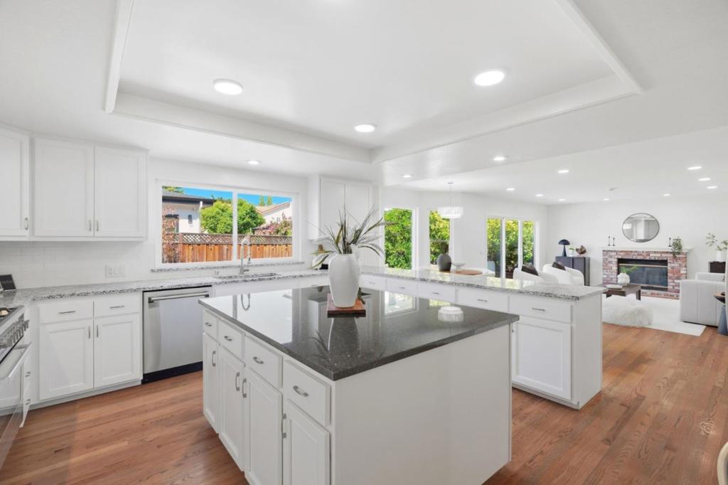 20987 Fairwoods Court Property Photo 14