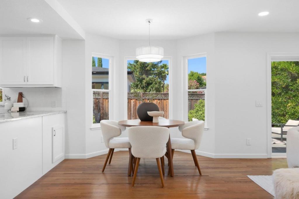 20987 Fairwoods Court Property Photo 17