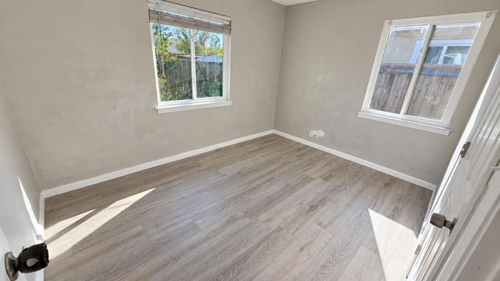 732 Banff Street Property Photo 7