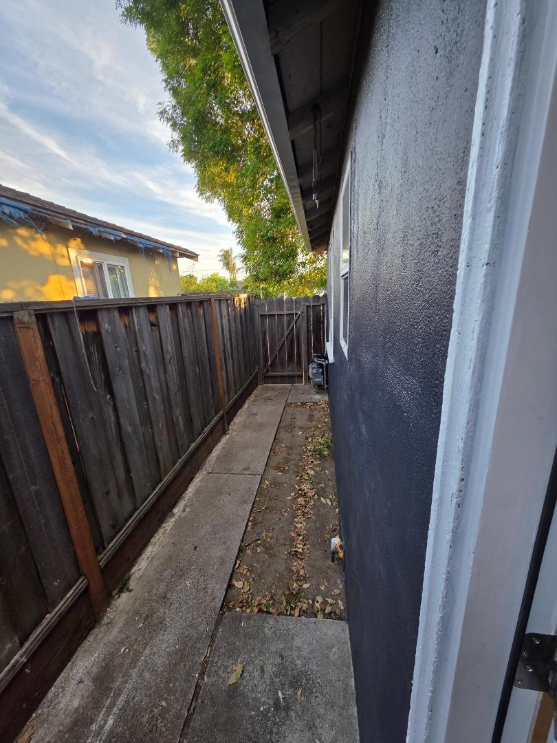 732 Banff Street Property Photo 11