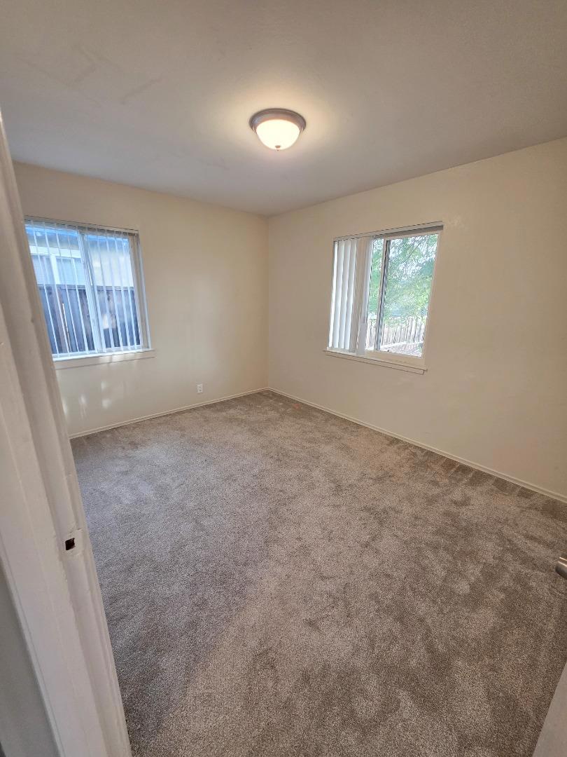 732 Banff Street Property Photo 17