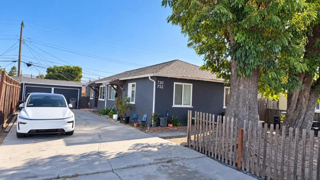 732 Banff Street Property Photo 24