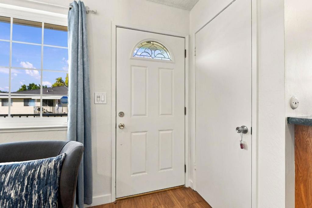 757 Warring Drive 4 Property Photo 5