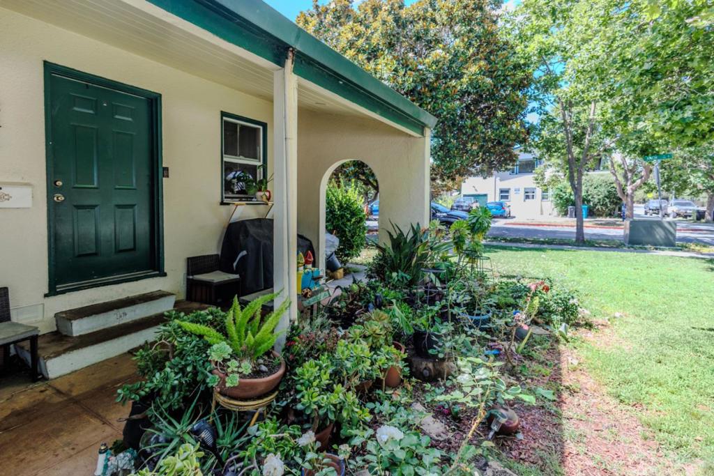 405 Arch Street Property Photo 7